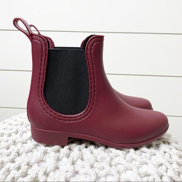 Report Shoes - Report Slicker Chelsea Rain Boots Burgundy Size 6M